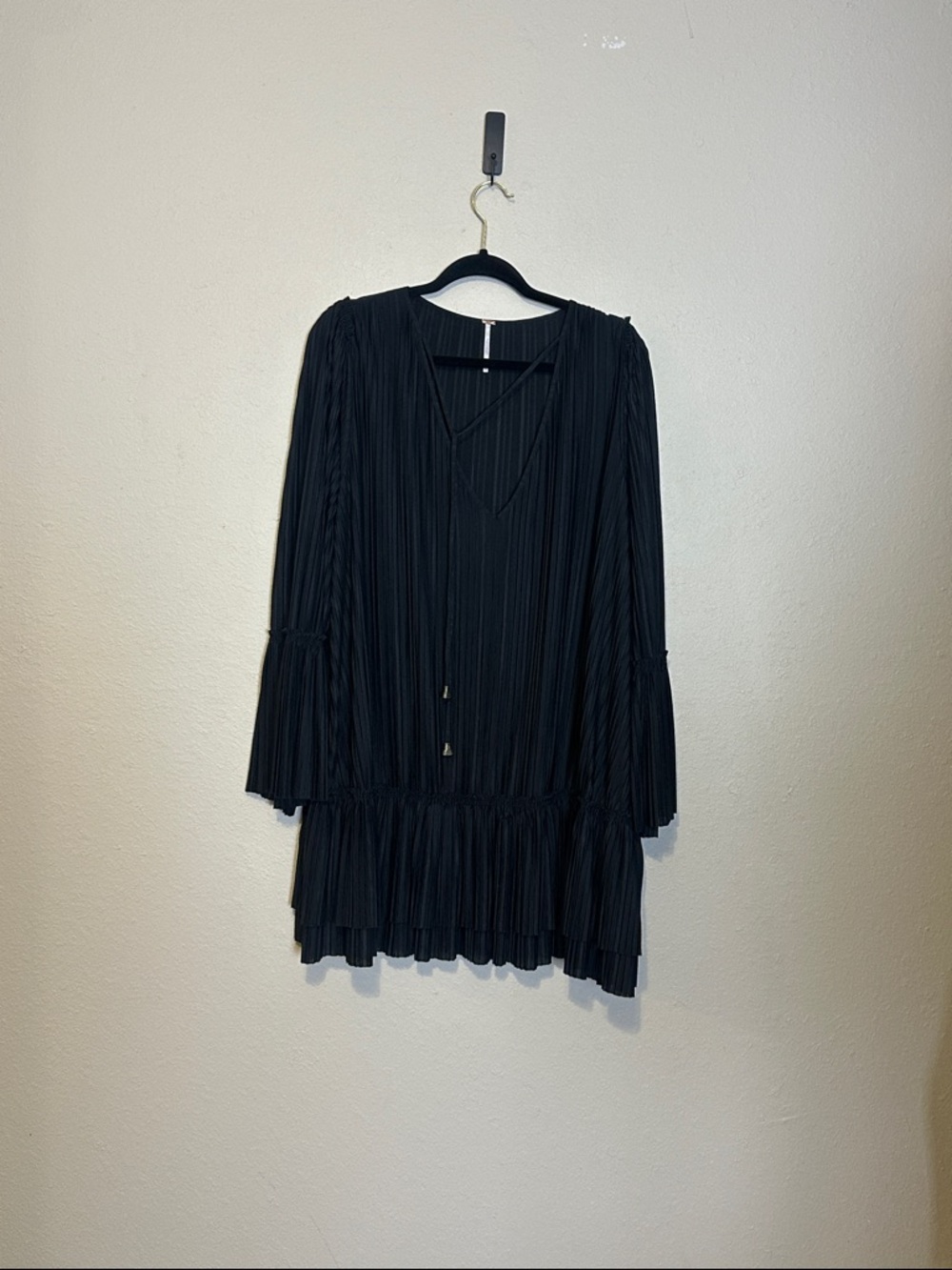 Free‎ People Cant Help It Mini Dress Black Pleated Dress Size Small - Picture 5 of 10